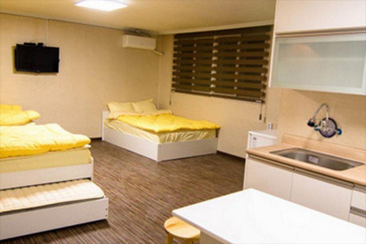 Yakorea Hostel Hongdae Seoul Eksteriør billede