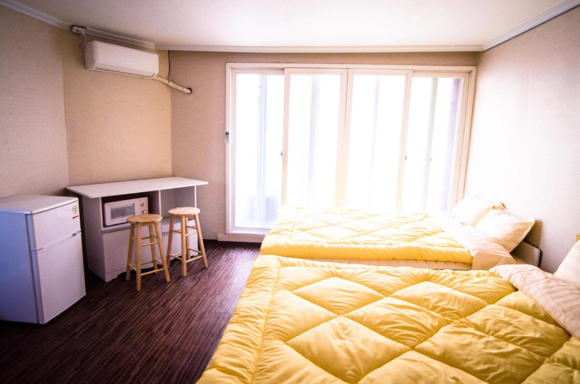 Yakorea Hostel Hongdae Seoul Eksteriør billede
