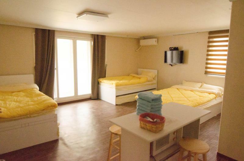 Yakorea Hostel Hongdae Seoul Eksteriør billede